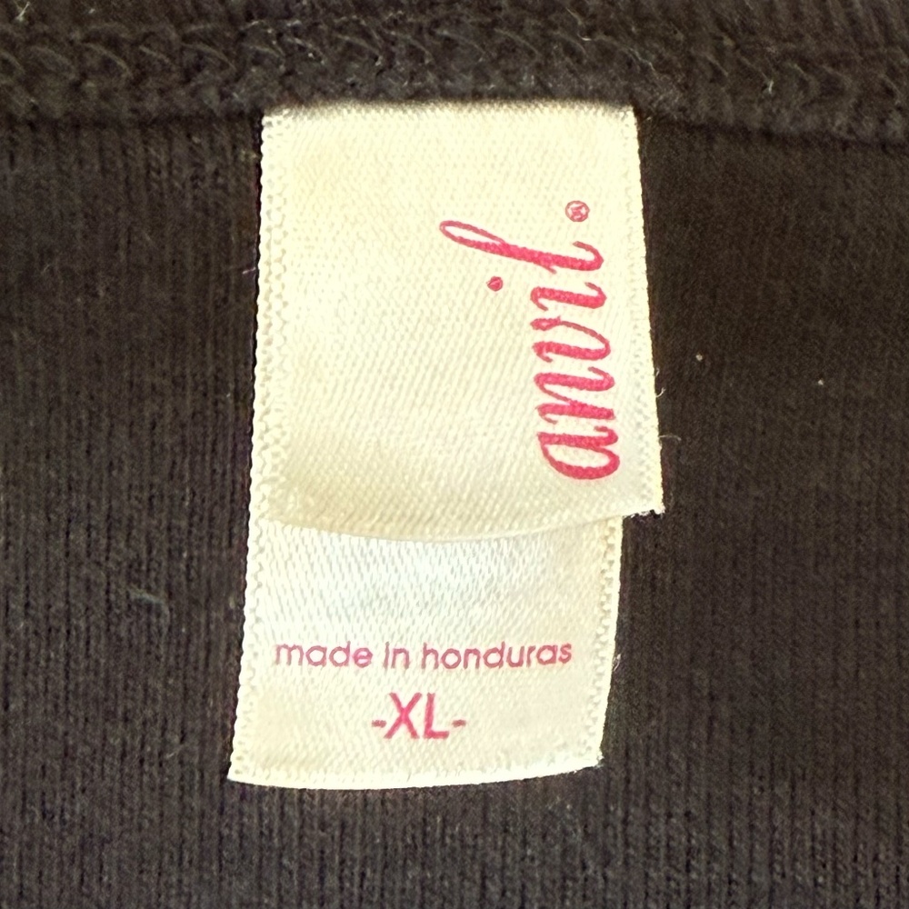 Obama Silver Embellished Black T shirt with Bust and Iconic Signature. Size XL. - Picture 3 of 5